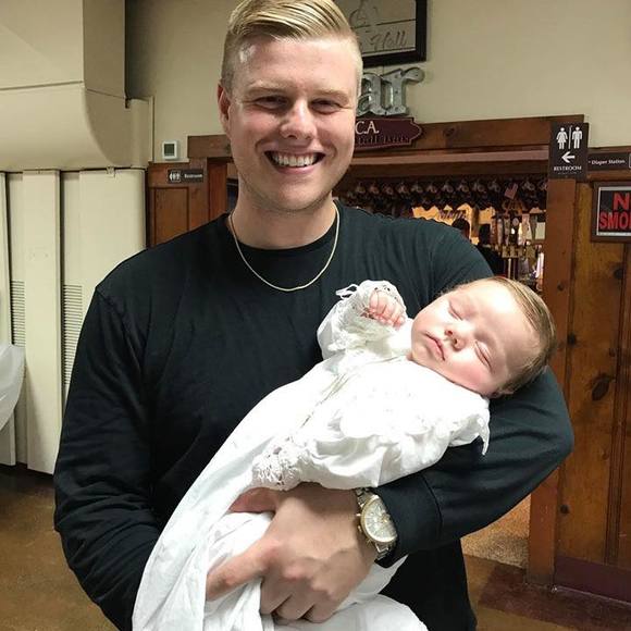 Meet your Posher, Alex - Picture 1 of 1